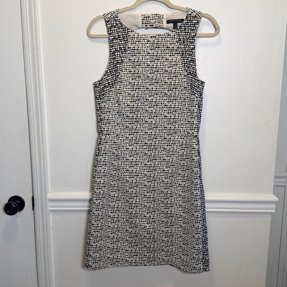 Banana Republic Dress Womens 10 Black White Textured Sheath Cutout Back